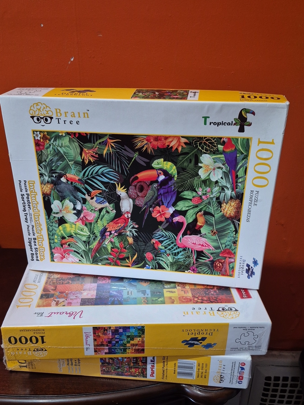 Tropical Birds 1000-Piece Puzzle - Multicolor